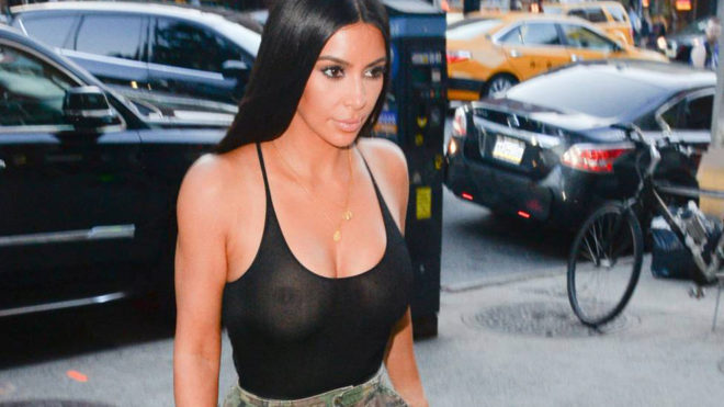 Kim Kardashian aparece sin ropa interior por Nueva York (FOTOS)