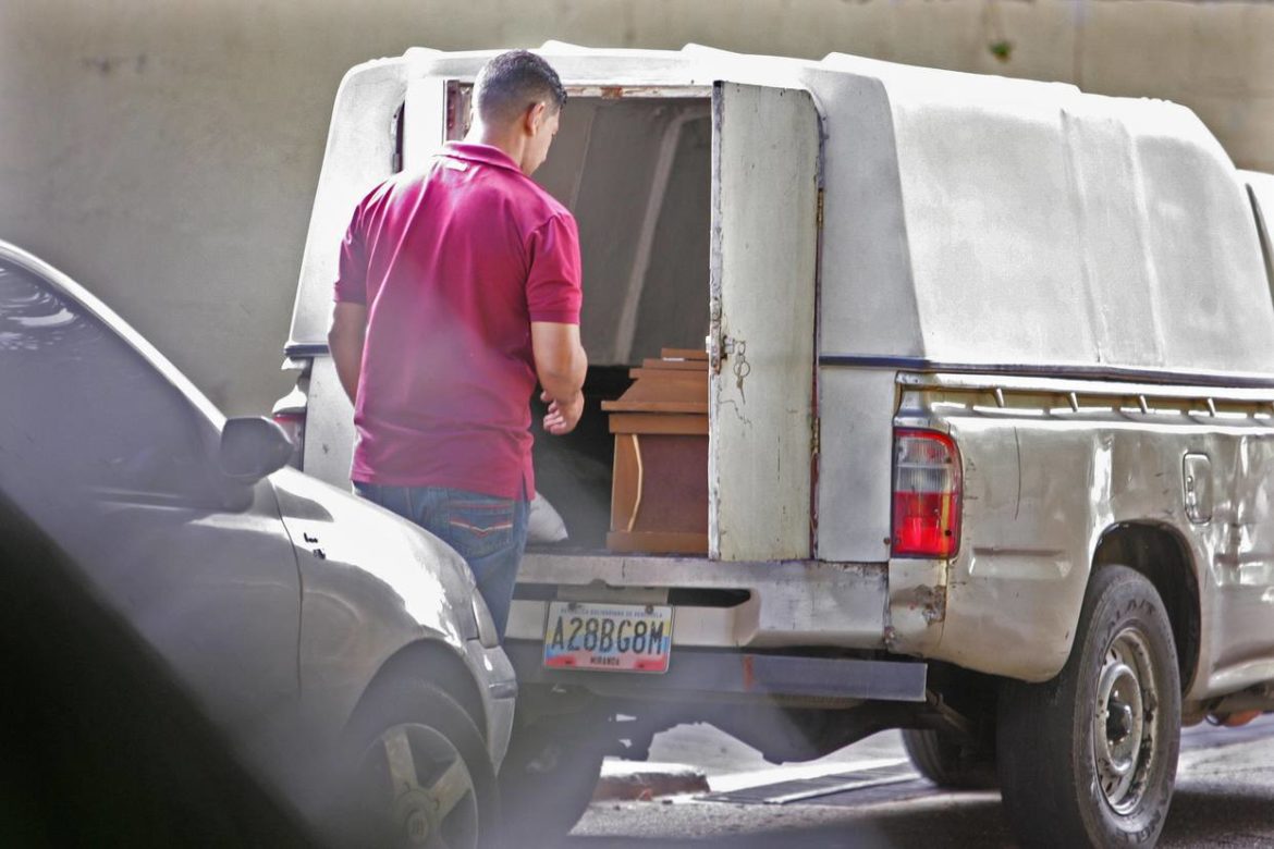 Tras 7 días en morgue: Entregan cuerpo de «Hernancito» a parientes