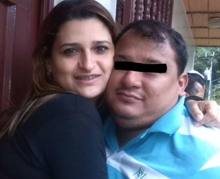 LA VILLA: Estrangula a su mujer y a su hijastro de ocho años