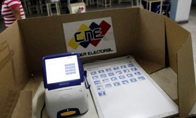 CNE autoriza 37 partidos para postular candidatos el 9-D