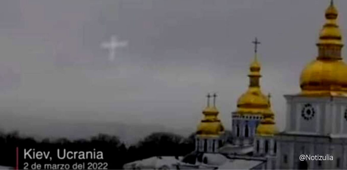 ¡La cruz luminosa que apareció en el cielo de Ucrania dos veces en tres días!