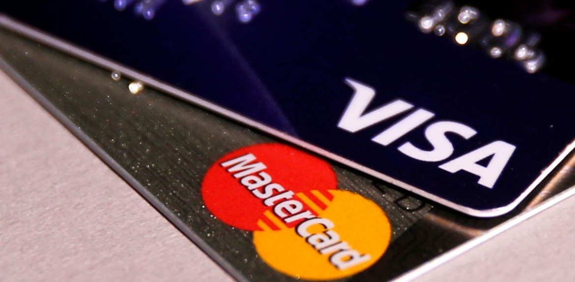 Franquicias MasterCard y Visa ponen en pausa, sus operaciones en Rusia