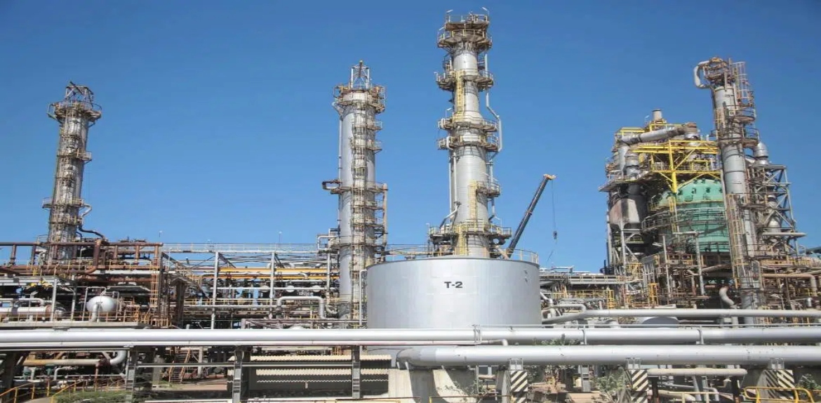 El Gobierno ratificó operatividad de la refinería de Cardón que se incendió el pasado domingo