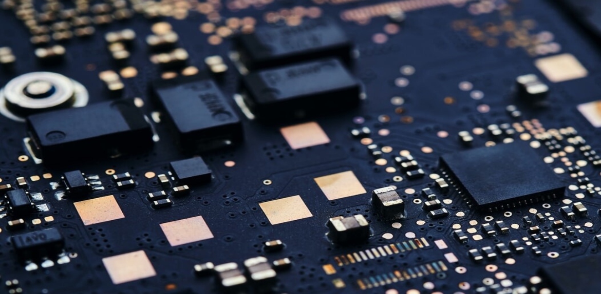 España invertirá hasta 12.250 millones de euros en industria de microchips