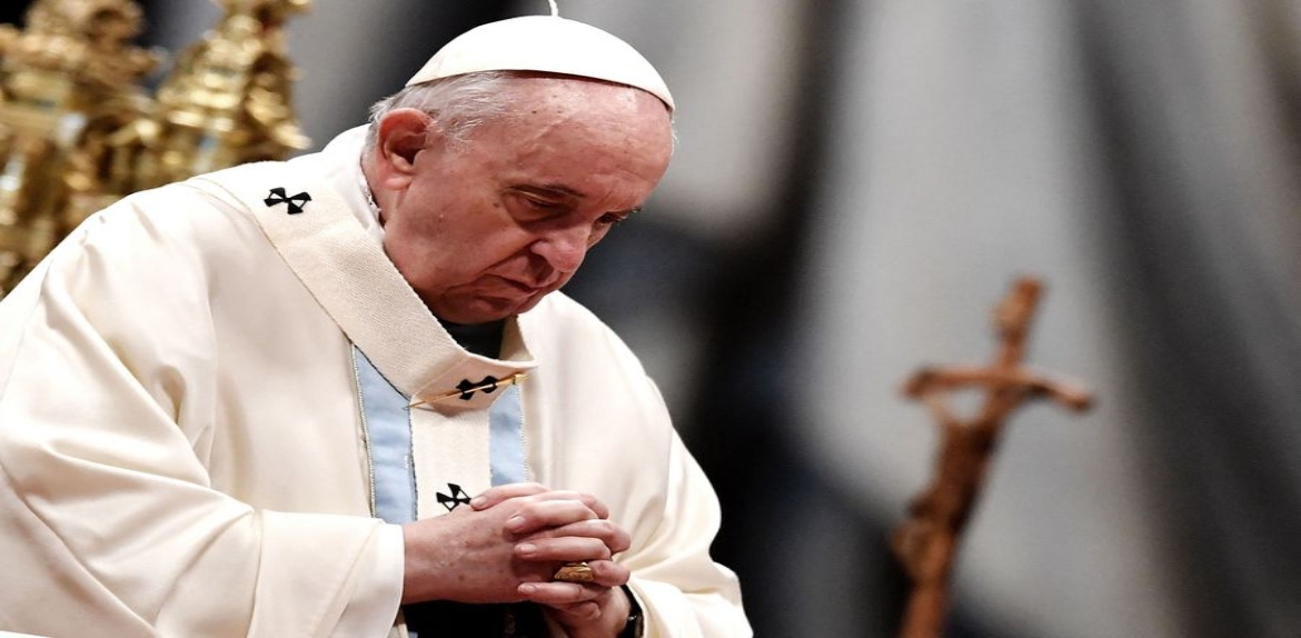 El papa Francisco dice que la guerra “sin sentido” en Ucrania “amenaza al mundo entero”