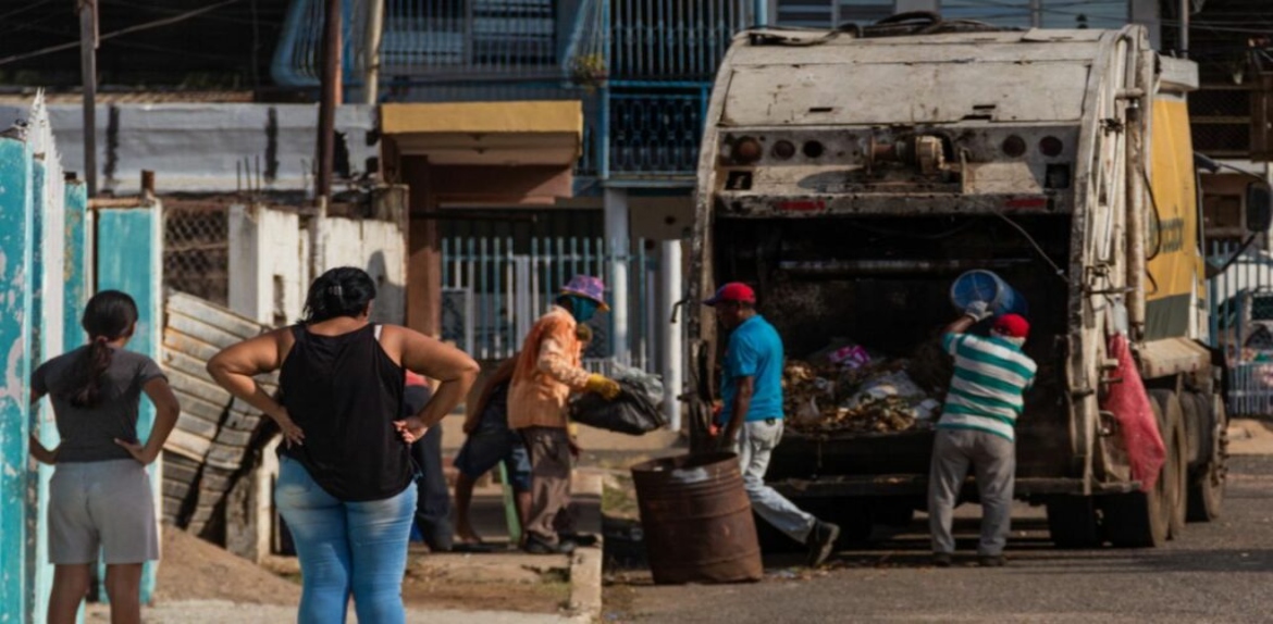 IMAU: «Pese a la escasez de gasoil, operaciones de recolección de desechos en Maracaibo se mantienen en 70%»