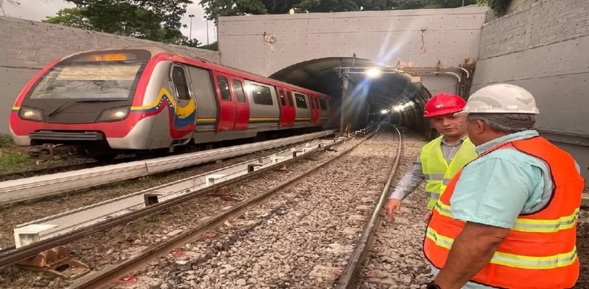 Línea 1 del Metro de Caracas restablece sus operaciones tras trabajos de alto impacto