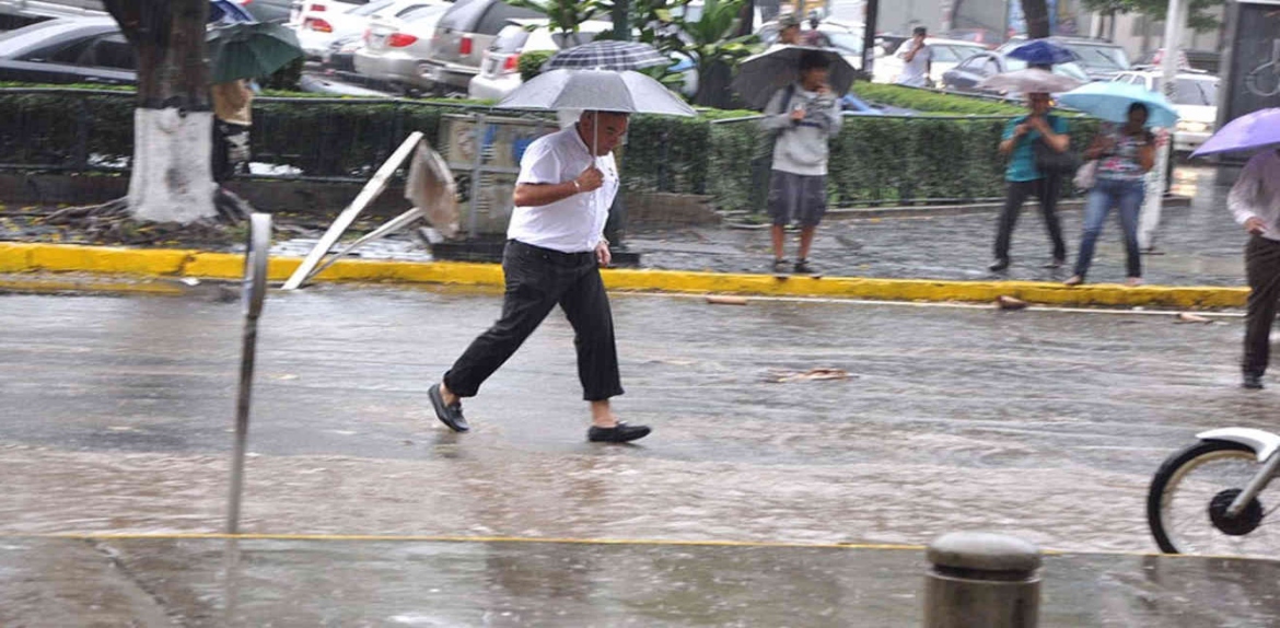 Inameh pronostica lluvias y descargas eléctricas en varios estados del país