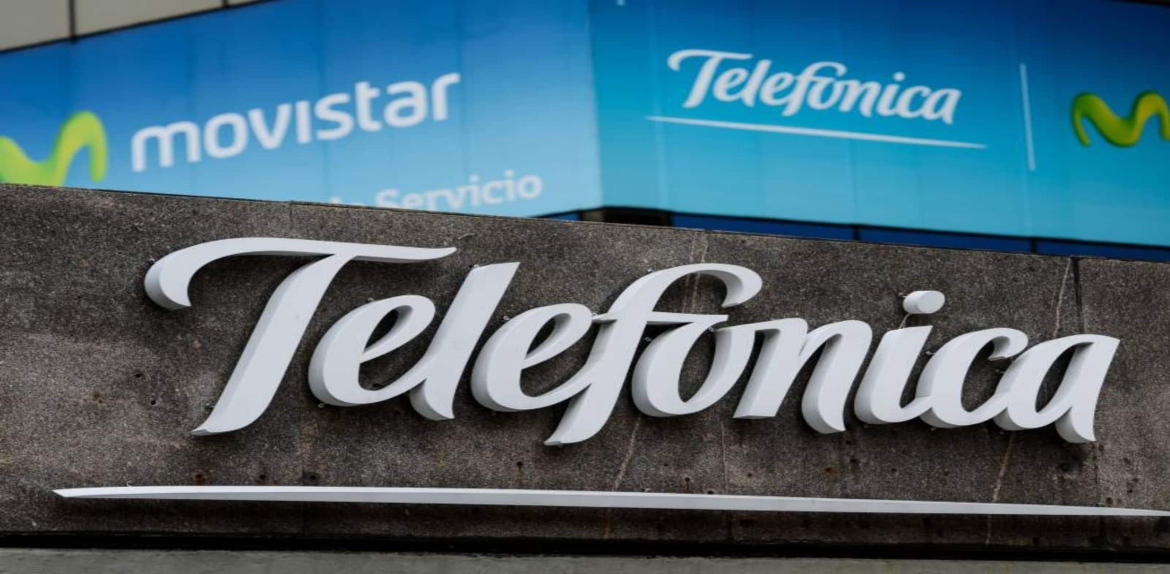Telefónica reveló que Movistar intervino más de 860.000 teléfonos en 2021 a petición del Gobierno
