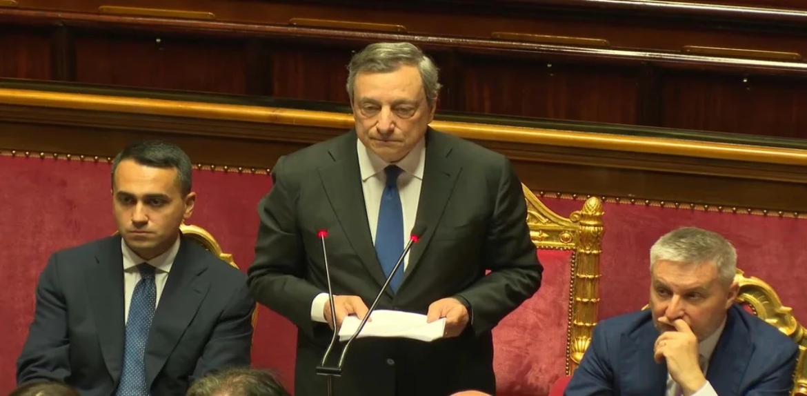 Mario Draghi perdió la mayoría parlamentaria y se confirmó la caída del Gobierno en Italia