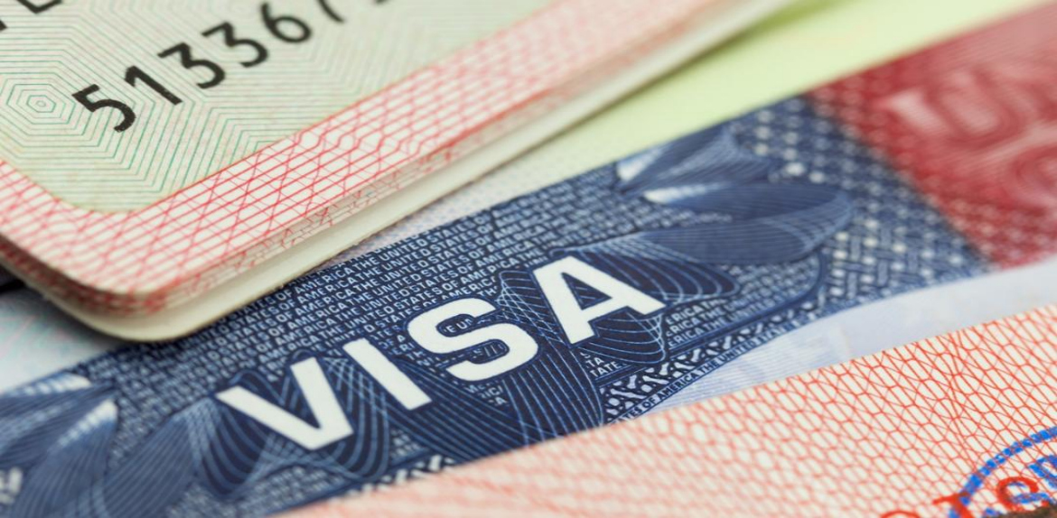 EEUU aclara dudas a venezolanos para solicitar o renovar la visa: «puede tomar años»
