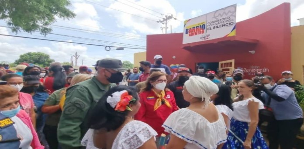 Bricomiles de Salud Zulia rehabilitan consultorios populares
