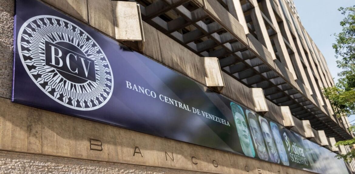 BCV  defiende anclaje cambiario, con la venta de 200 millones de dólares a la banca.