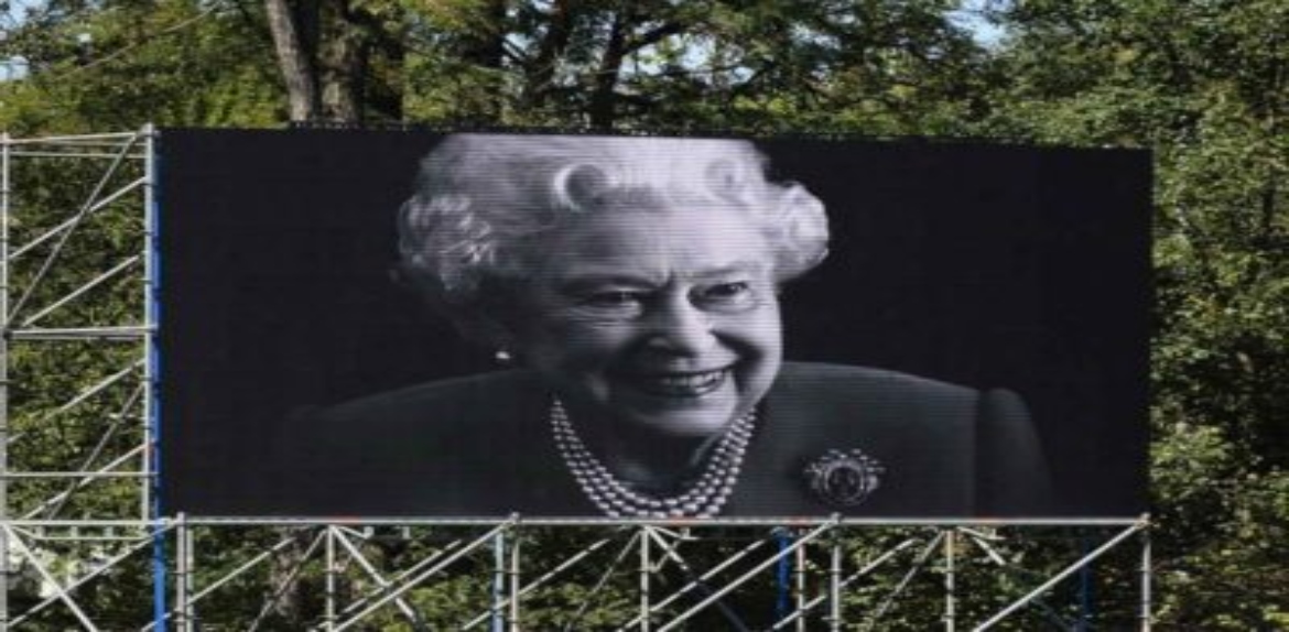 El Liverpool le rendirá homenaje a la reina Isabel II en su partido de Champions