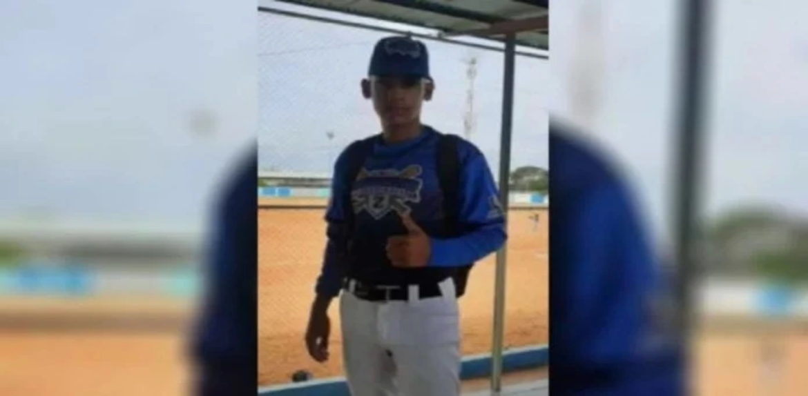 Joven pelotero de 16 años falleció tras recibir un pelotazo en la sien