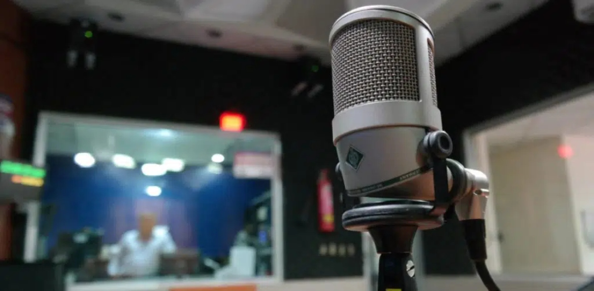 Conatel cerró 78 emisoras de radio durante el 2022