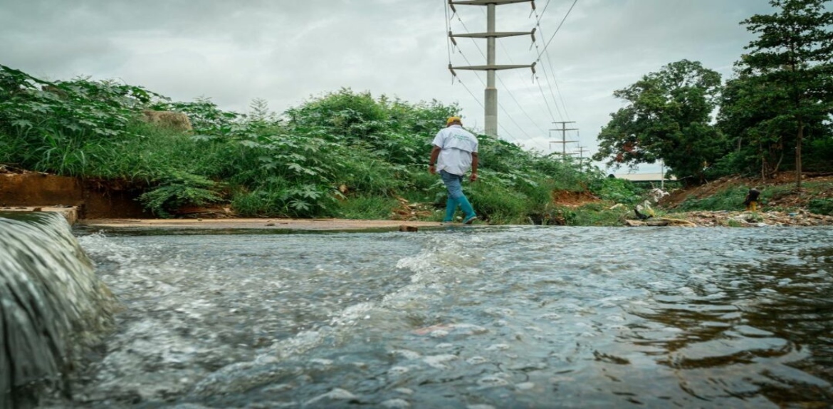 Alcalde de Maracaibo da balance sobre la situación ocasionada por las lluvias