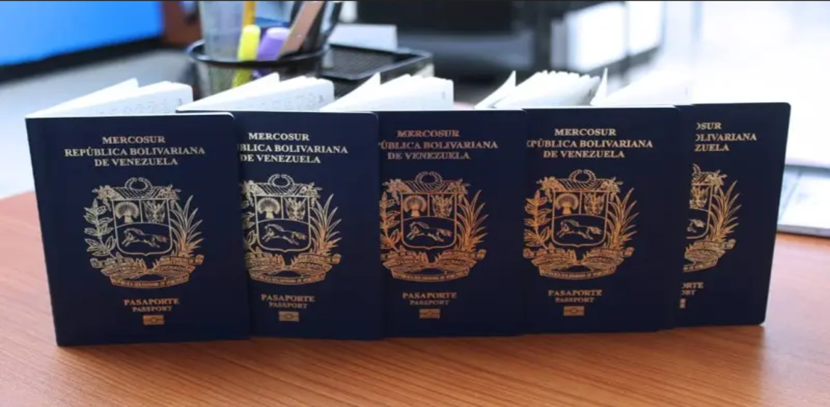 Estados Unidos podría aceptar pasaportes vencidos, para la nueva política migratoria aplicada a venezolanos