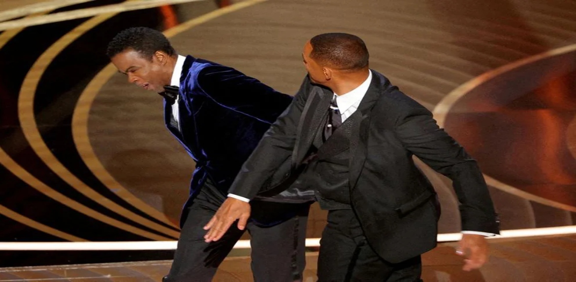 Will Smith dice que está preocupado por su trabajo y volvió a hablar de la bofetada a Chris Rock en los premios Oscar