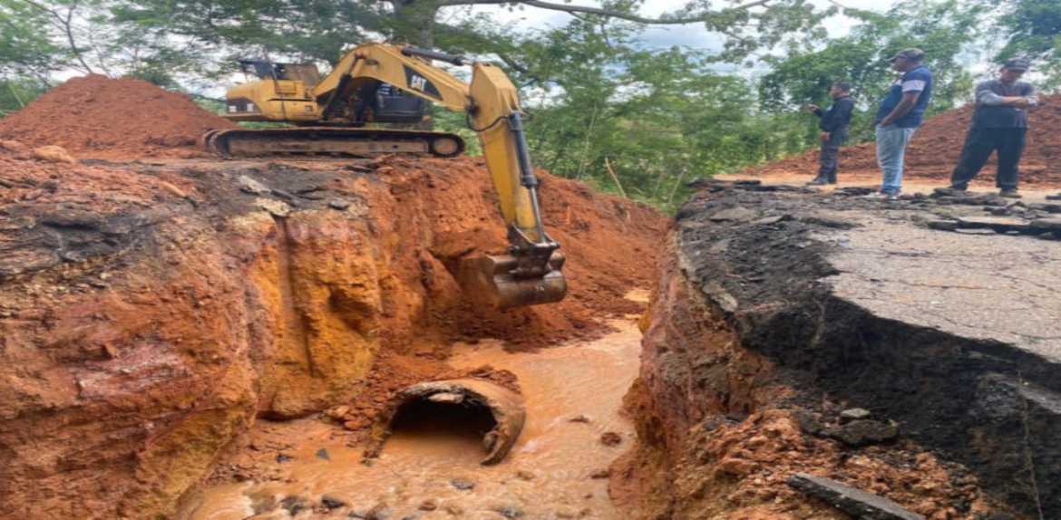 Avanza reparación de vía Lara-Zulia sector Las Pavas