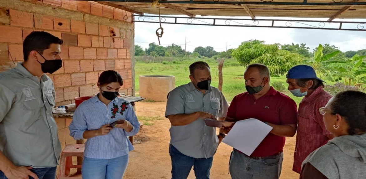 Alcaldía de Maracaibo arranca segunda jornada de vacunación a 5 mil animales en el oeste de la ciudad