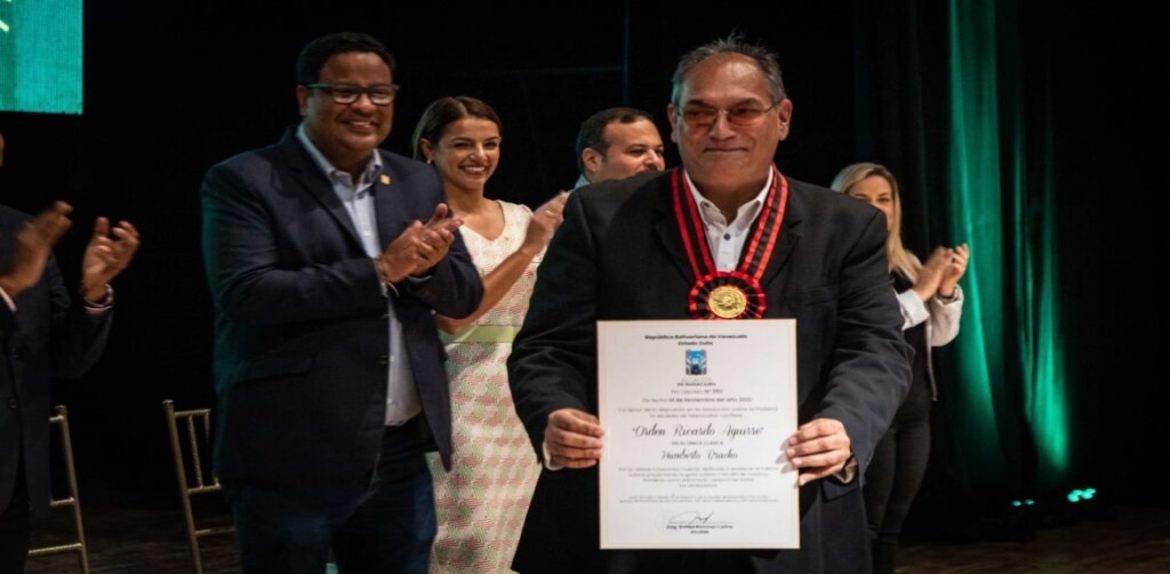 Alcaldía de Maracaibo reconoce a 410 gaiteros que dieron a Venezuela el Guinness World Record