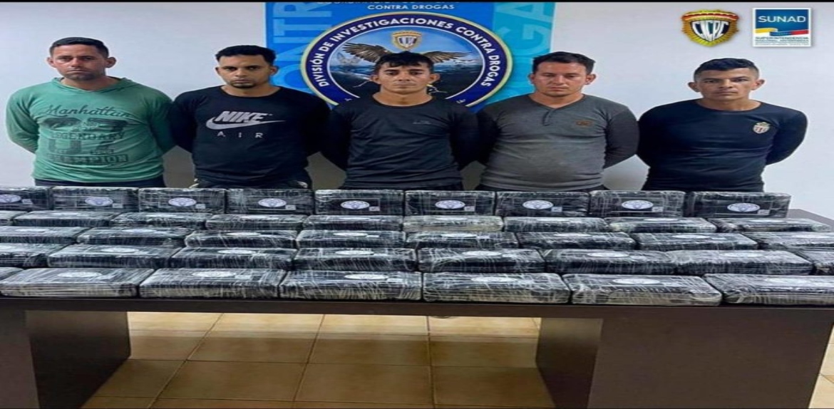 Atrapan a cinco personas que transportaban 25 panelas de cocaína proveniente de Colombia