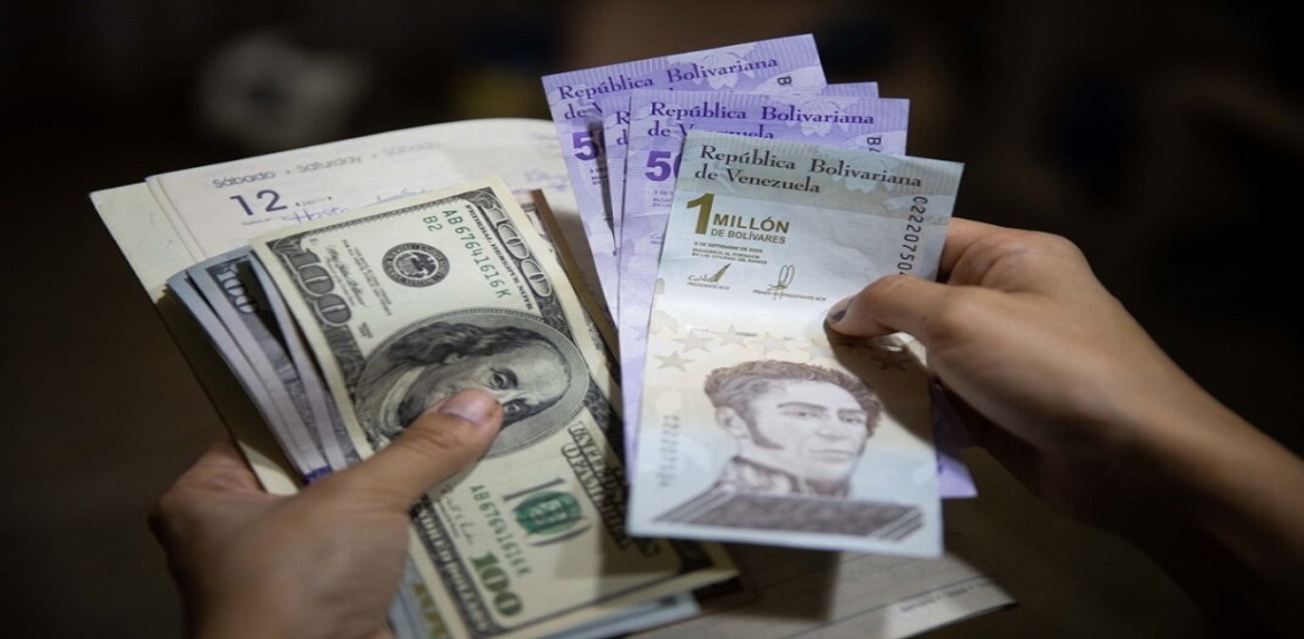 El bolívar se devaluó en un 17% en solo una semana