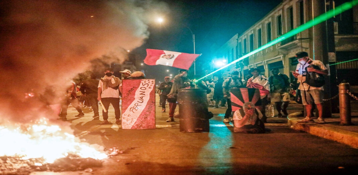 Recrudecen las manifestaciones en Perú: Reportan saldo de siete muertos￼￼