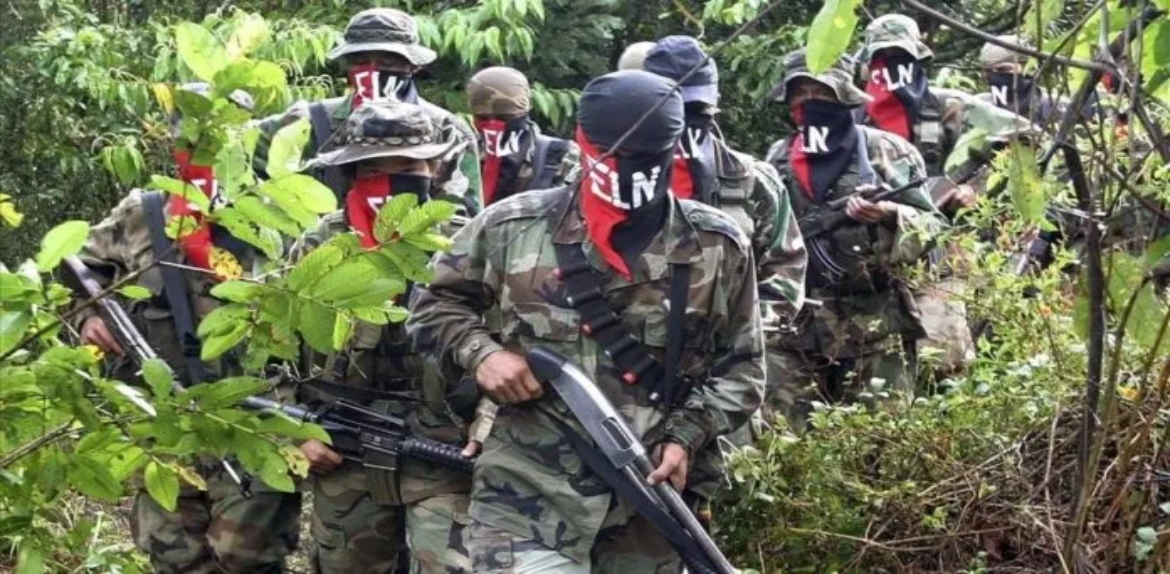 La guerrilla del ELN anuncia una tregua del fuego durante la Navidad en Colombia