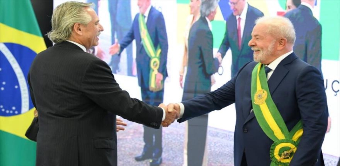Presidentes de Argentina y Brasil lanzarán proyecto de moneda única latinoamericana