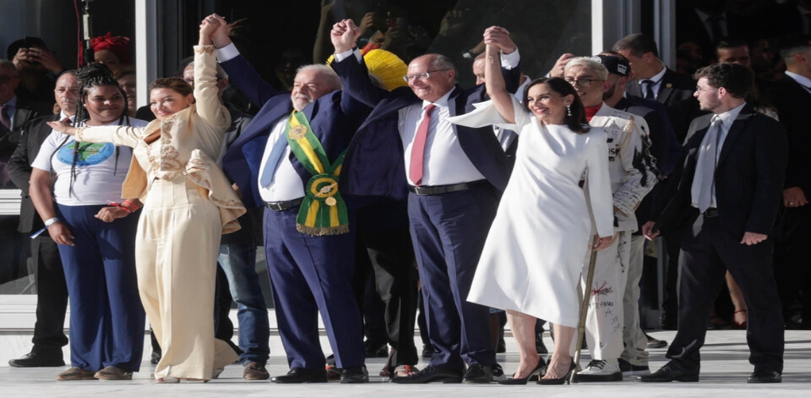 Lula da Silva jura como presidente de Brasil para los próximos 4 años
