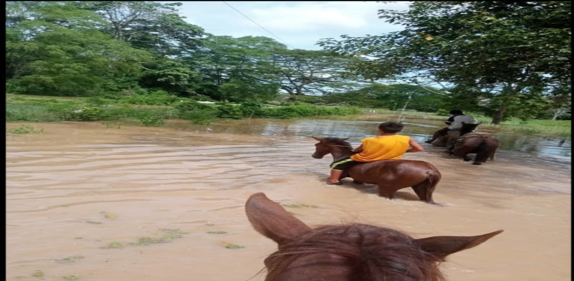 Inundadas varias comunidades en el municipio Catatumbo