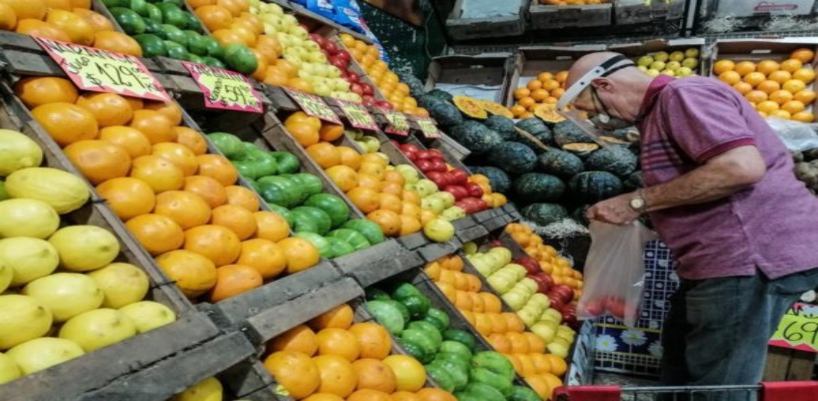 CCM: Inflación de alimentos en 2022 se ubicó en 391 % en bolívares y 30 % en dólares