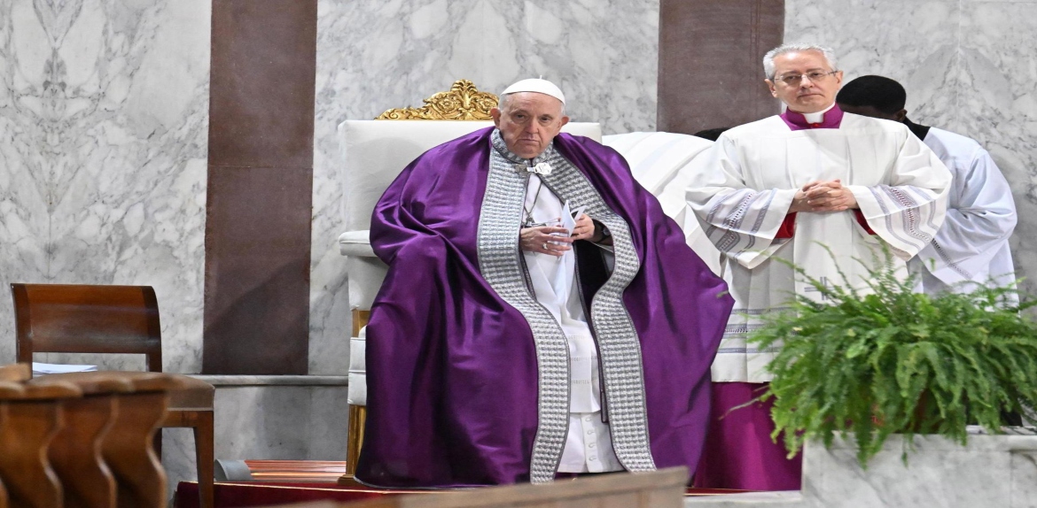 El Papa Francisco pide evitar las sanciones que impiden la ayuda urgente a Siria