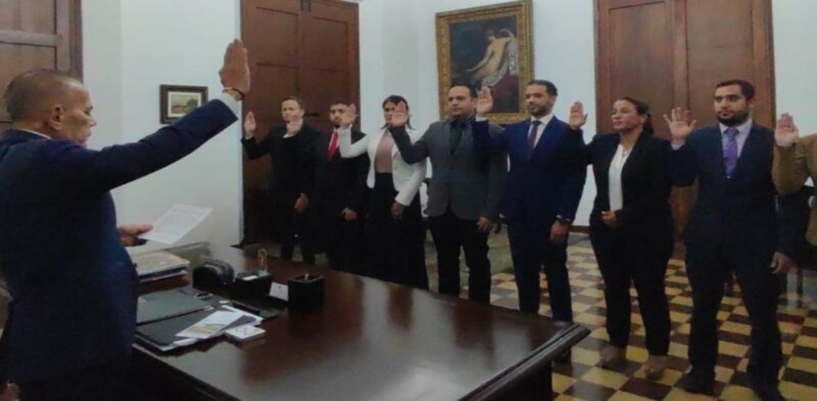 Gobernador juramentó a nuevos miembros de su Gabinete Ejecutivo