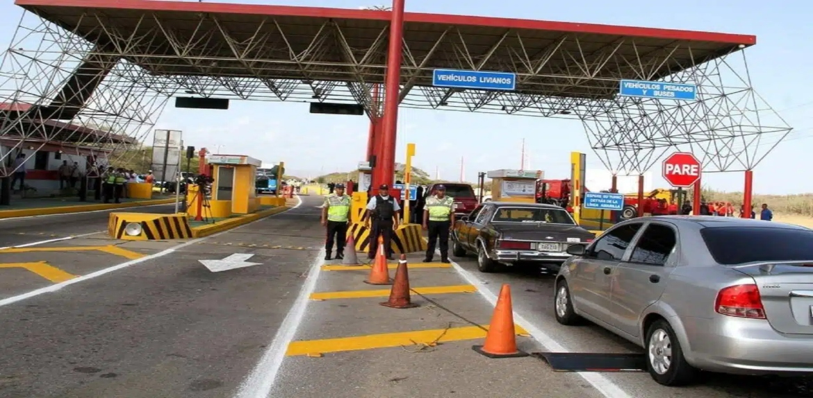 Transportistas rechazan tarifas de peajes por parte del Gobierno