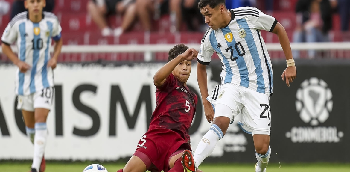Sudamericano Sub-17: Argentina triunfa ante Venezuela 2-1 en Quito