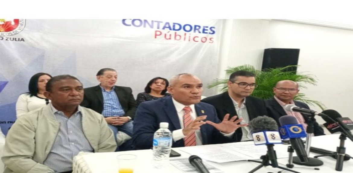 Contadores Públicos inician campaña para enfrentar voracidad fiscal y exigencia de facturas a comercios