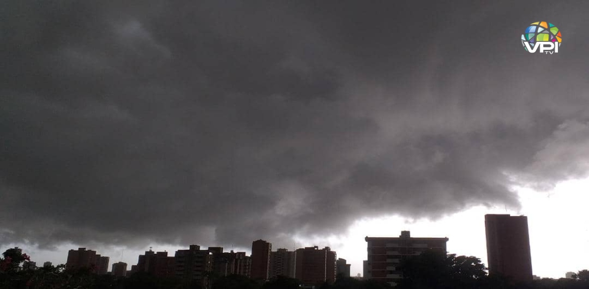 Lluvia provocó fallas eléctricas en Maracaibo la madrugada de este sábado