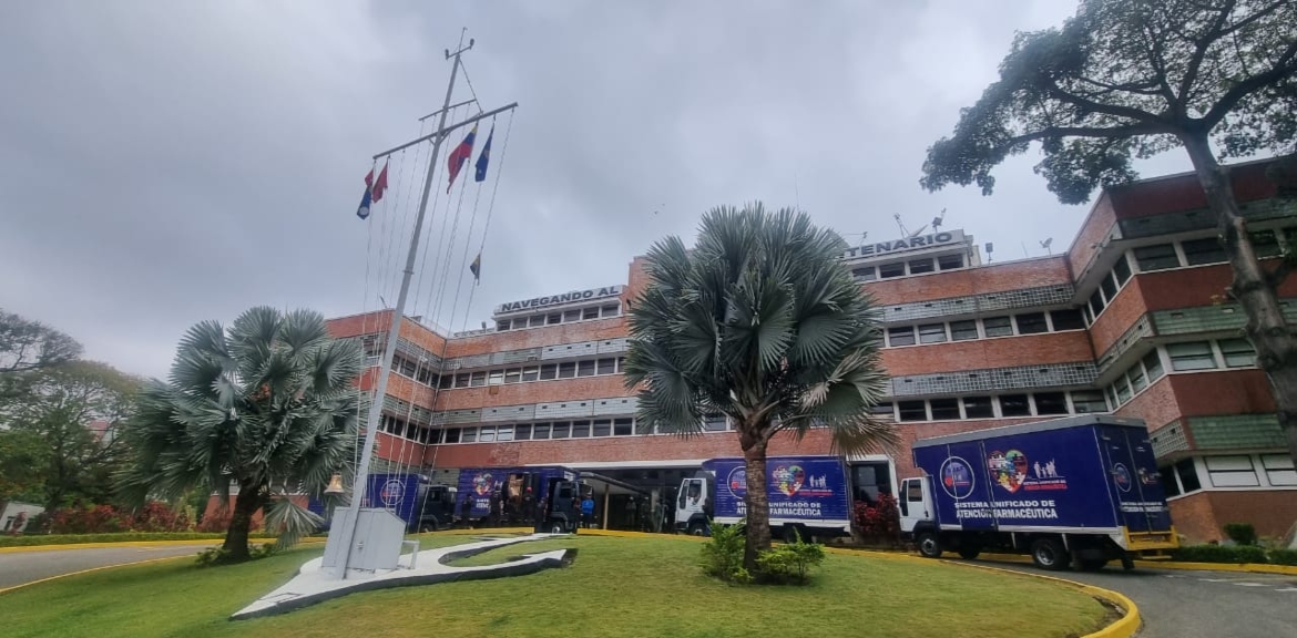 Armada Bolivariana recibe más de 595 mil insumos médicos para abastecer hospitales civiles