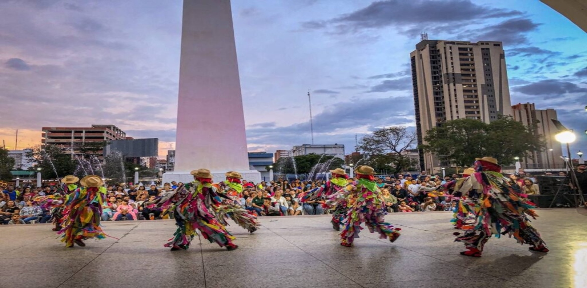 Con la puesta en escena de 480 bailarines, Maracaibo cerró el Mes de la Danza