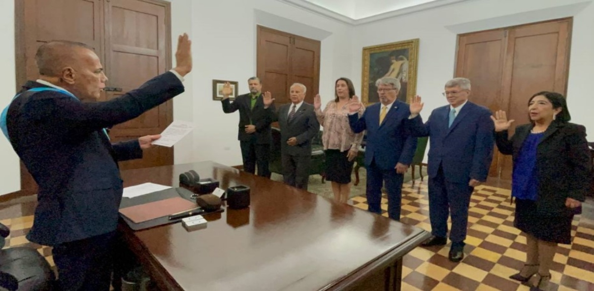 Gobernador Rosales juramenta la junta directiva 2023-2024 del Cuerpo Consular acreditado en Maracaibo