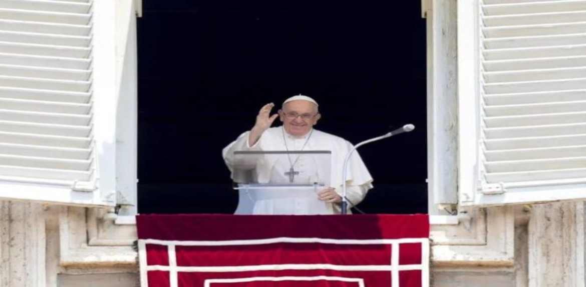 Papa Francisco reaparece en su mensaje dominical tras ser operado