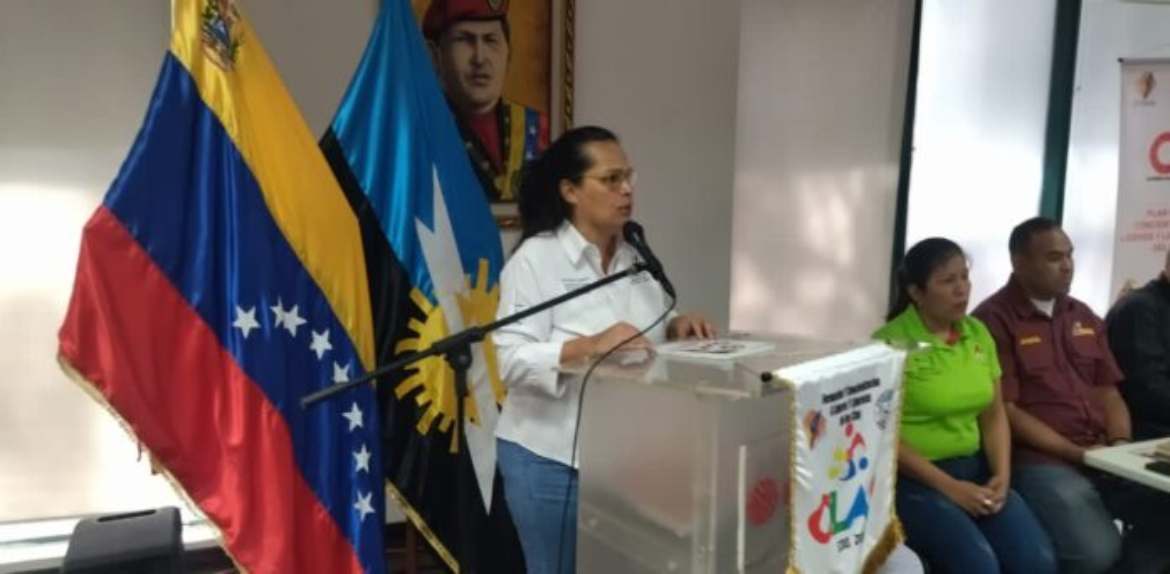 Jenny Cedeño: «Capacitamos a productores e integrantes del CLAP para abastecer las comunidades»
