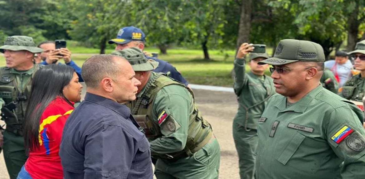Ministro Remigio Ceballos llegó a Machiques para instalar Estado Mayor del pueblo Yukpa