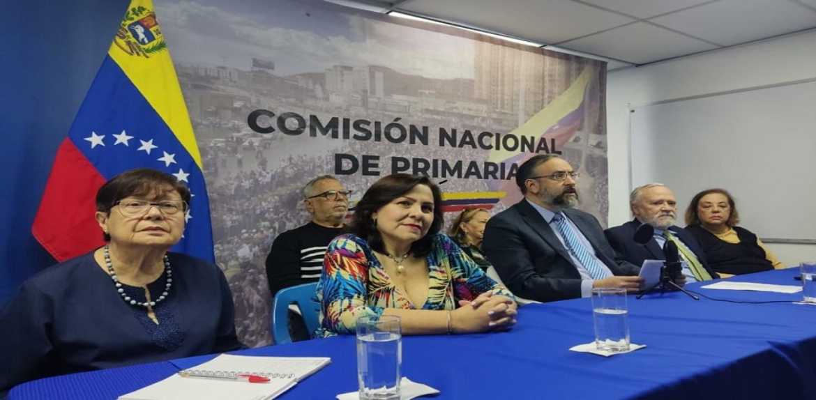 Comisión Nacional de Primaria designará el sustituto de María Carolina Uzcátegui tras su renuncia