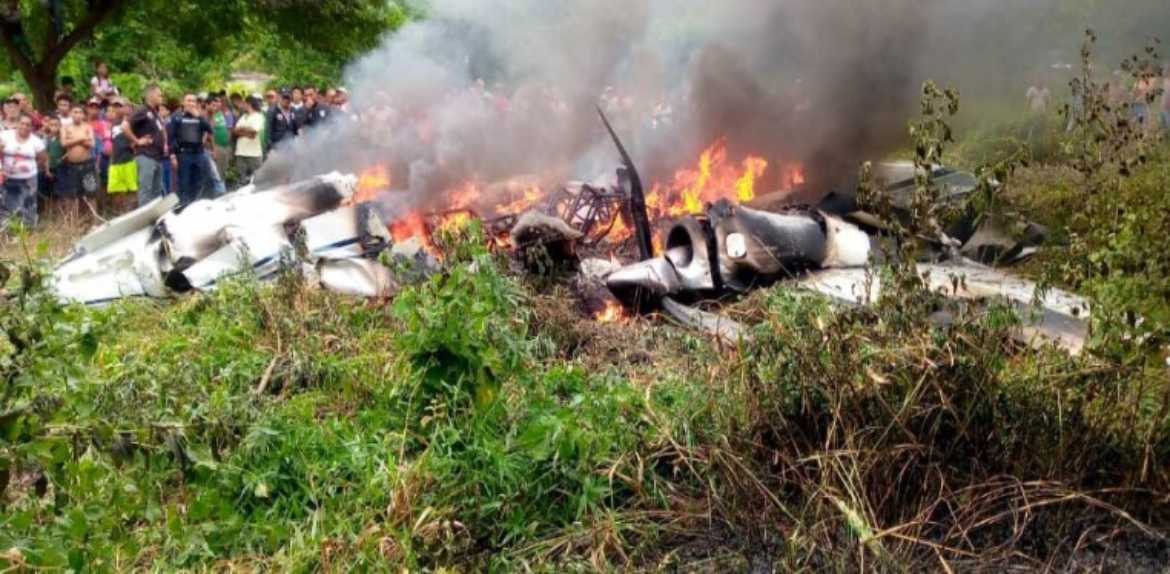 Reportan dos fallecidos en accidente aéreo en Yaracuy