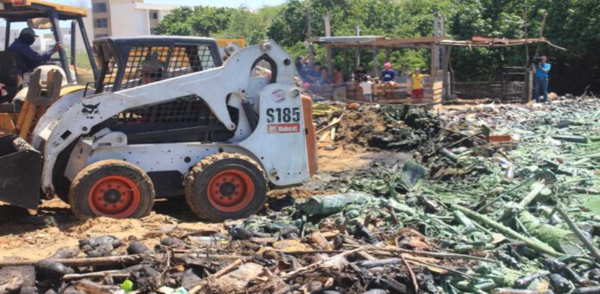 Recolectan más de 200 toneladas de desechos en el Lago de Maracaibo