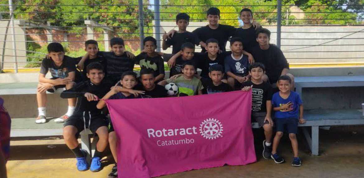 Rotaract Catatumbo ayuda a la comunidad de Valle Frío con actividades deportivas y psicológicas